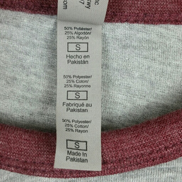 Platinum Graphic Baseball Tee - Picture 5 of 5